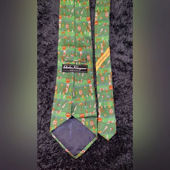 Salvatore Ferragamo Tie - Picture 3 of 8